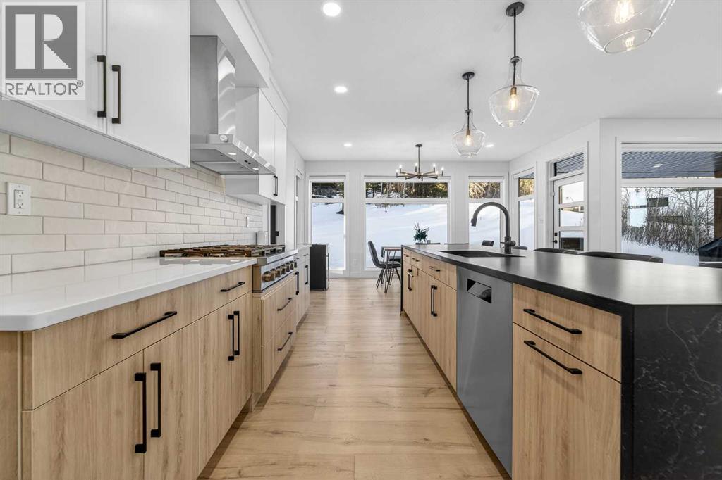 70 Kananaskis Drive, Coleman, Alberta  T0K 0M0 - Photo 10 - A2276873