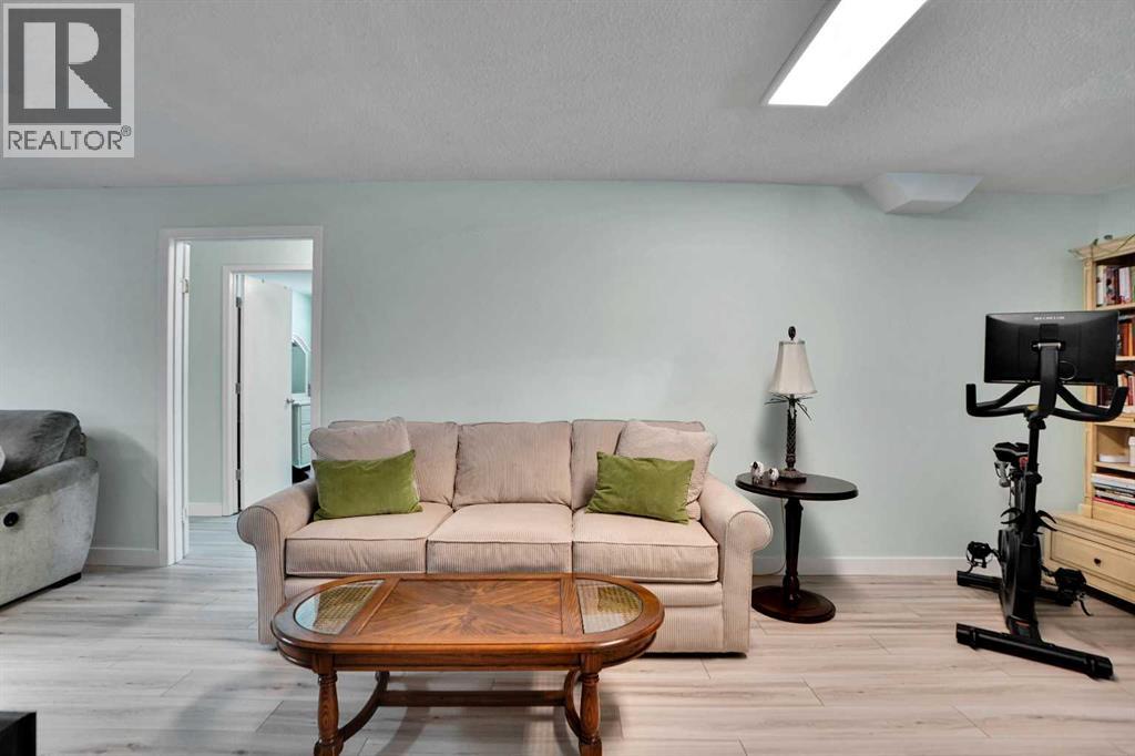 911 6 Street Se, High River, Alberta  T1V 1K3 - Photo 27 - A2274260