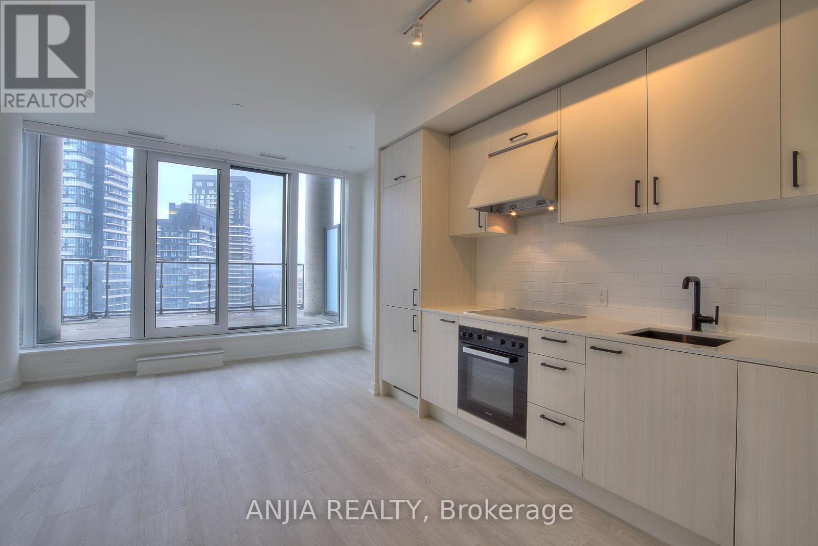 2214 - 1 Quarrington Lane, Toronto, Ontario  M3C 0S4 - Photo 7 - C12682998