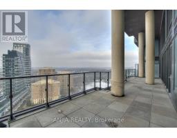 2214 - 1 QUARRINGTON LANE, Toronto, Ontario