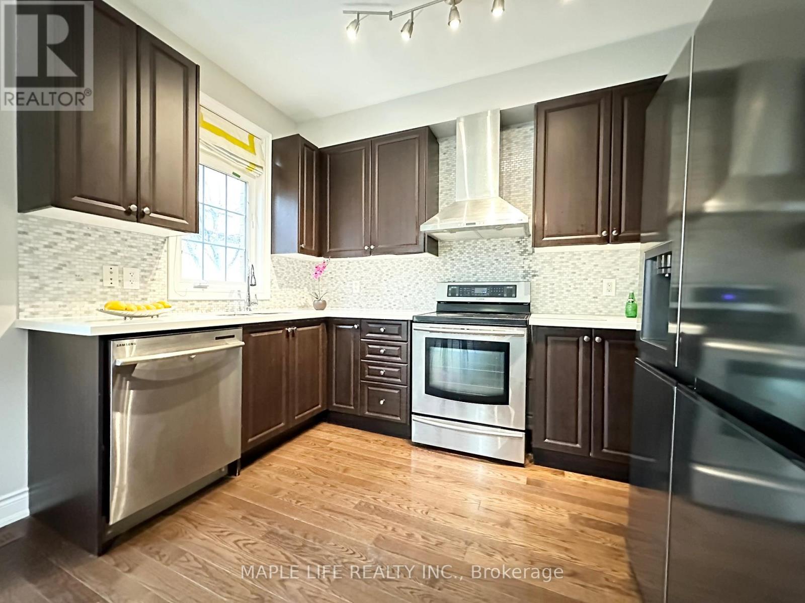 5 Hayes Lane, Toronto, Ontario  M2N 0E7 - Photo 9 - C12683002