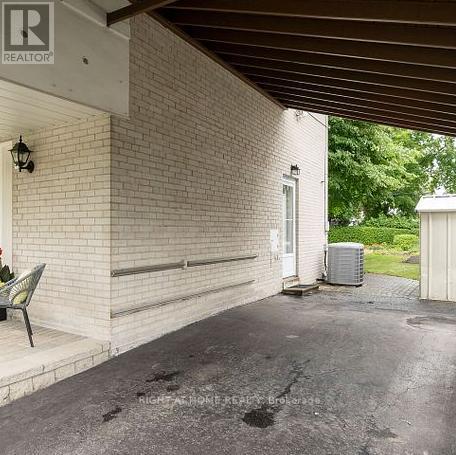 BASEMENT - 30 MAROWYNE DRIVE, Toronto, Ontario