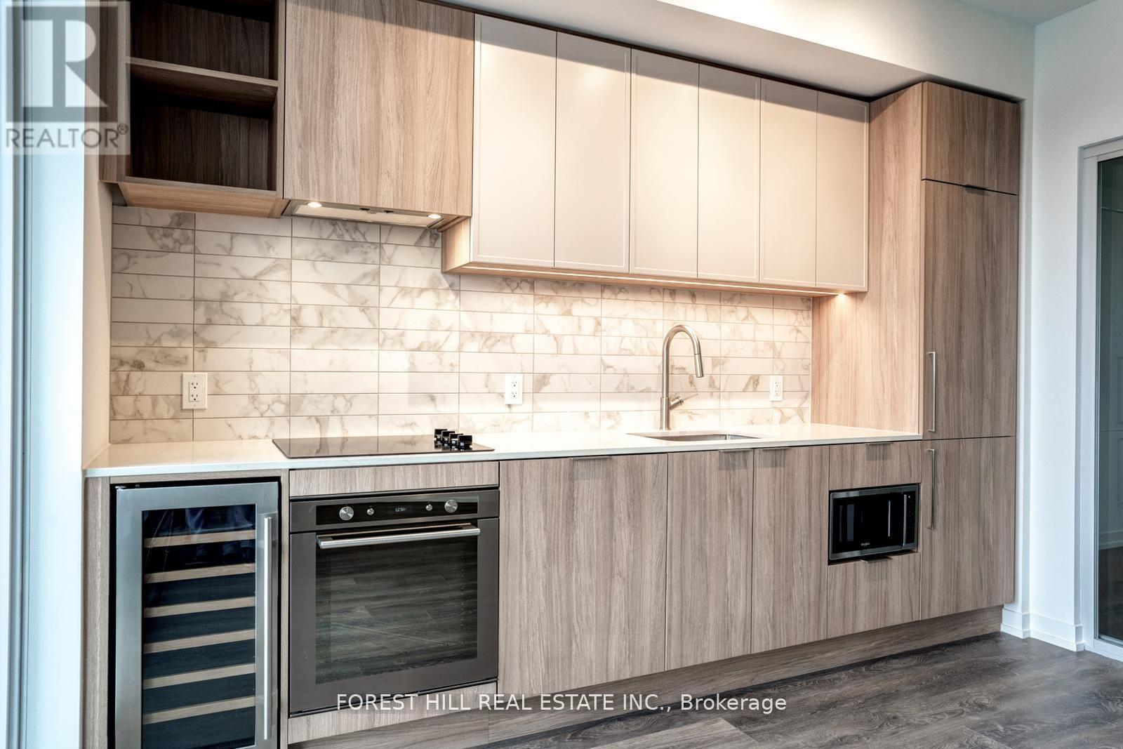 1615 - 2020 Bathurst Street, Toronto, Ontario  M5P 0A6 - Photo 9 - C12683032