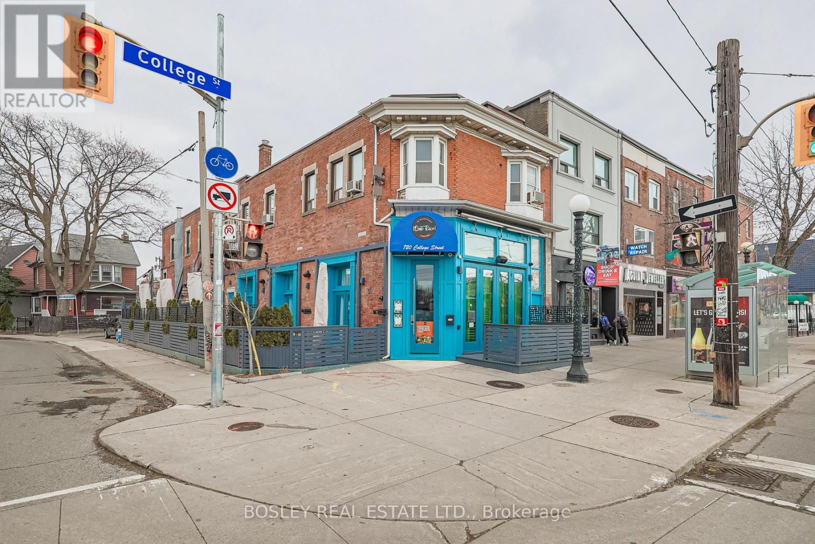 413 Crawford Street, Toronto, Ontario  M6J 2V9 - Photo 1 - C12683040