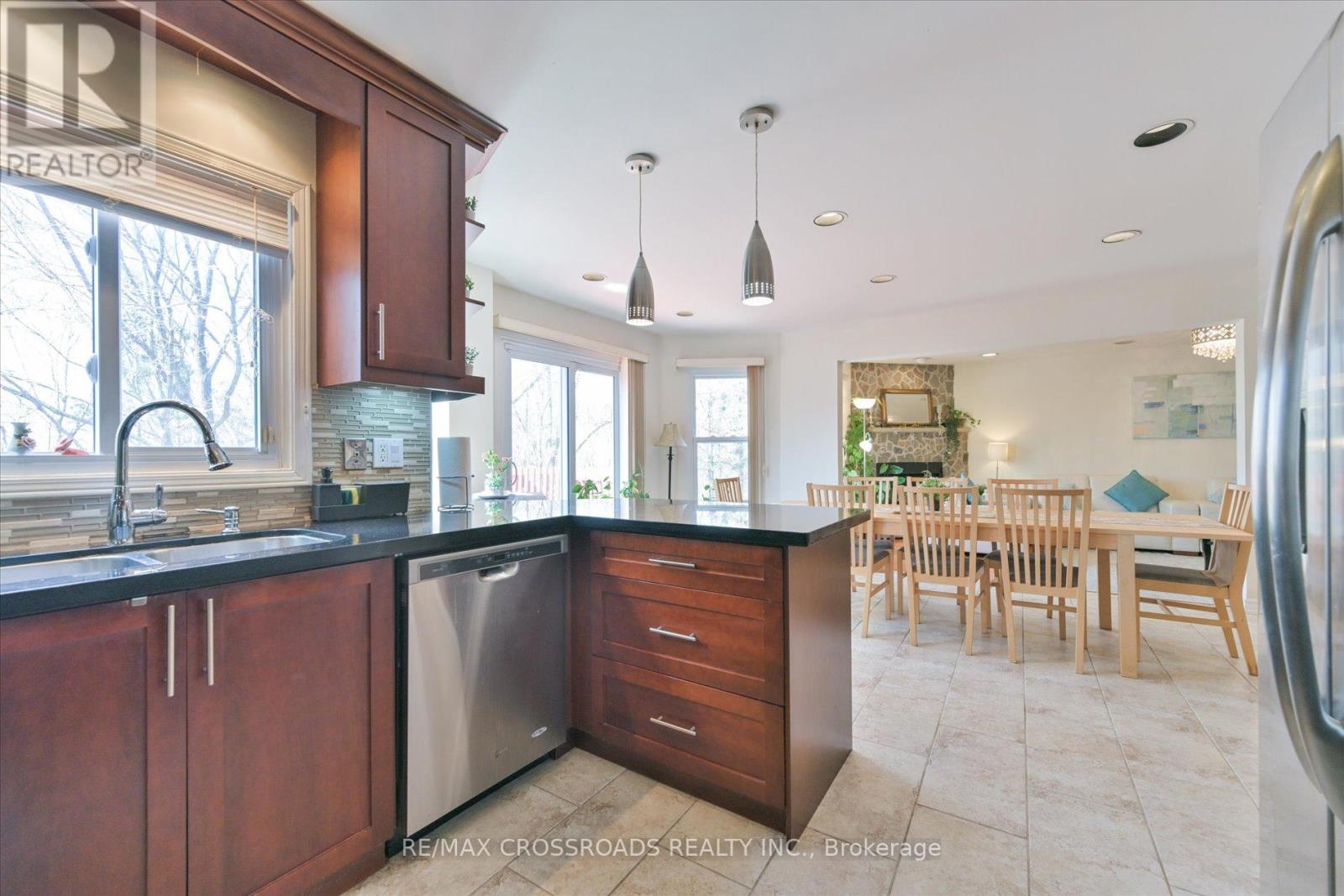 6 Glenheather Terrace, Toronto, Ontario  M1B 5H2 - Photo 11 - E12682994