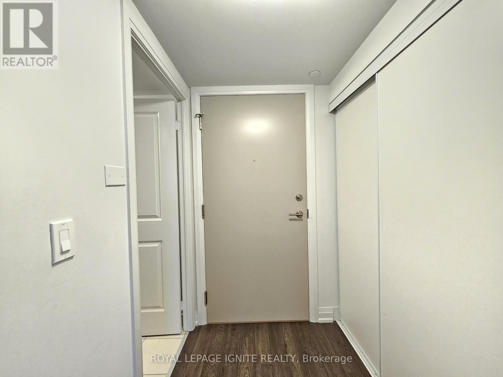 2003 - 20 Meadowglen Place, Toronto, Ontario  M1G 0A9 - Photo 11 - E12683028