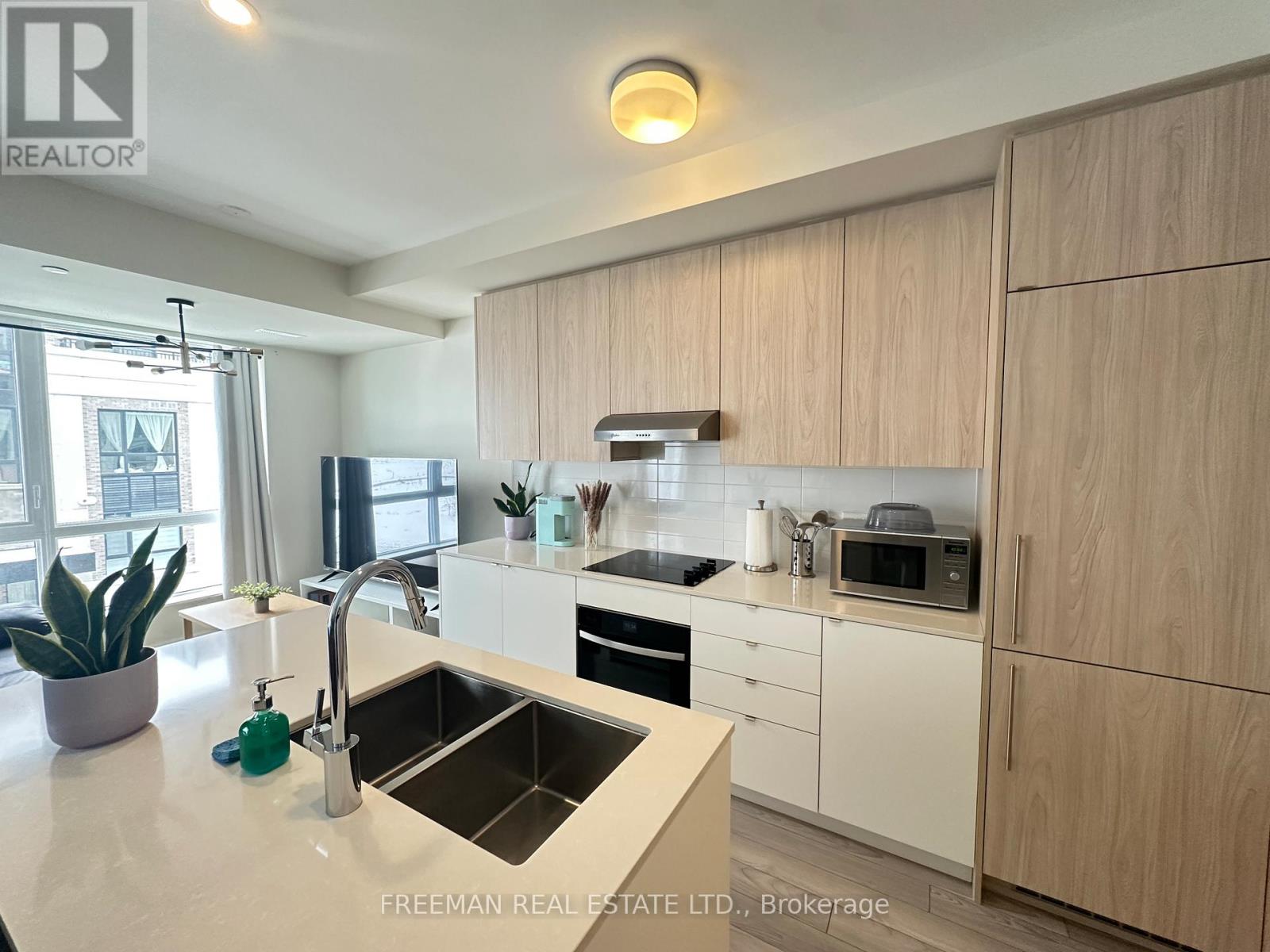 F305 - 5 RED SQUIRREL LANE, Richmond Hill, Ontario