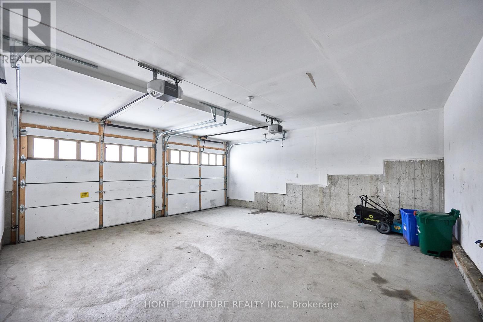 23 Faimira Avenue, Georgina, Ontario  L4P 0C2 - Photo 34 - N12683042