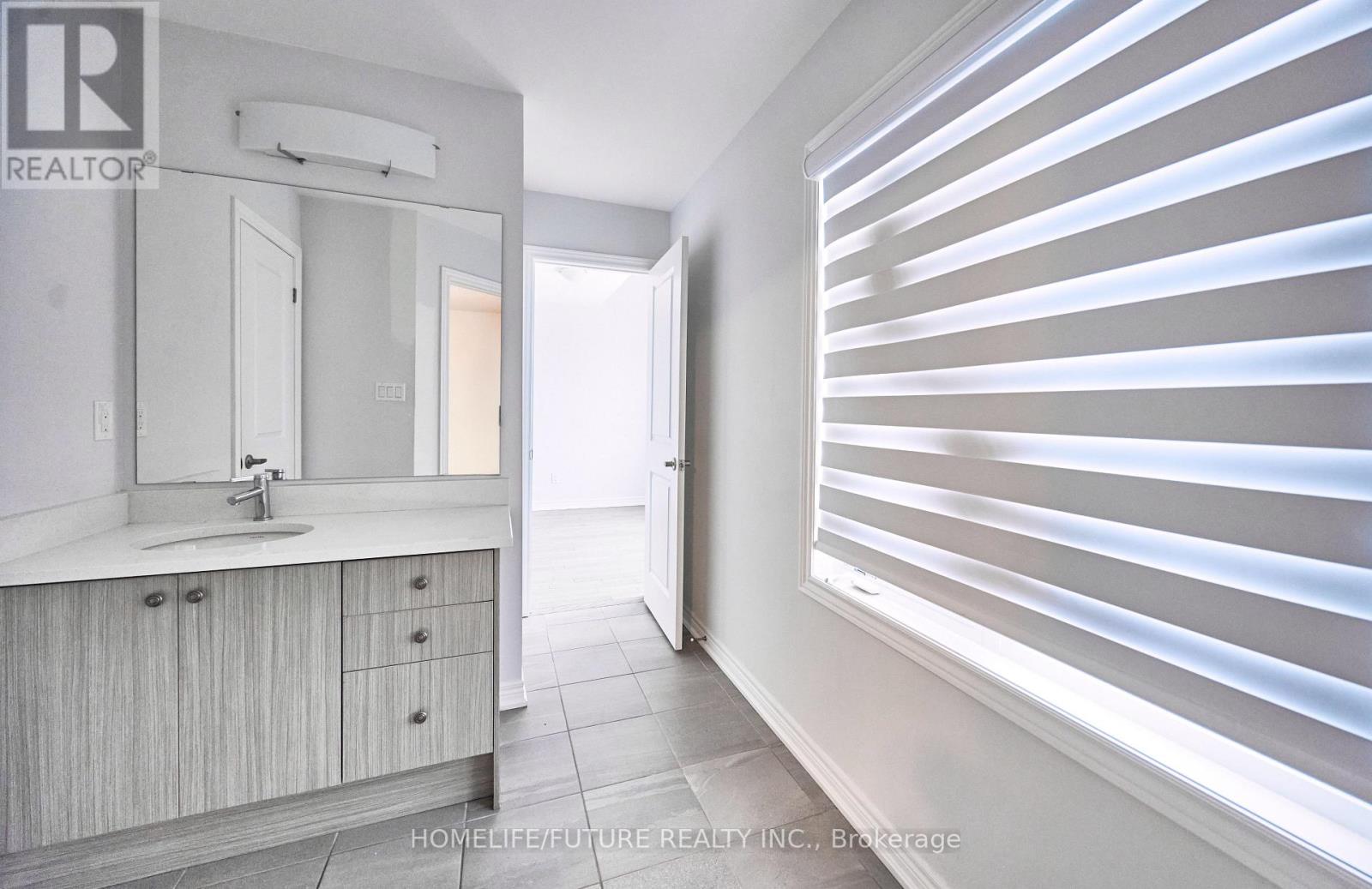 23 Faimira Avenue, Georgina, Ontario  L4P 0C2 - Photo 41 - N12683042