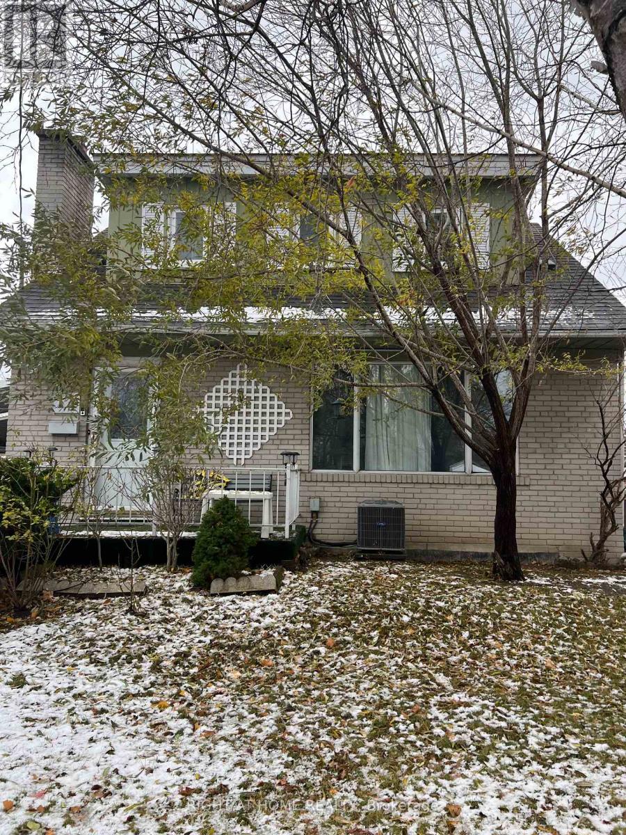 MAIN/LOWER BSMT - 14 TOFIELD CRESCENT, Toronto, Ontario