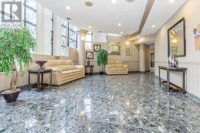 902 - 25 Trailwood Drive, Mississauga, Ontario  L4Z 3K9 - Photo 2 - W12683022