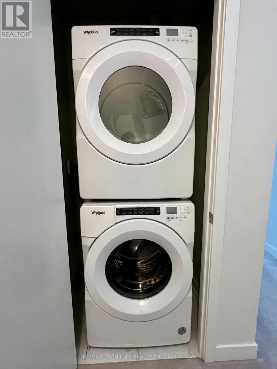 32 - 3550 Colonial Drive, Mississauga, Ontario  L5L 0C1 - Photo 5 - W12683024