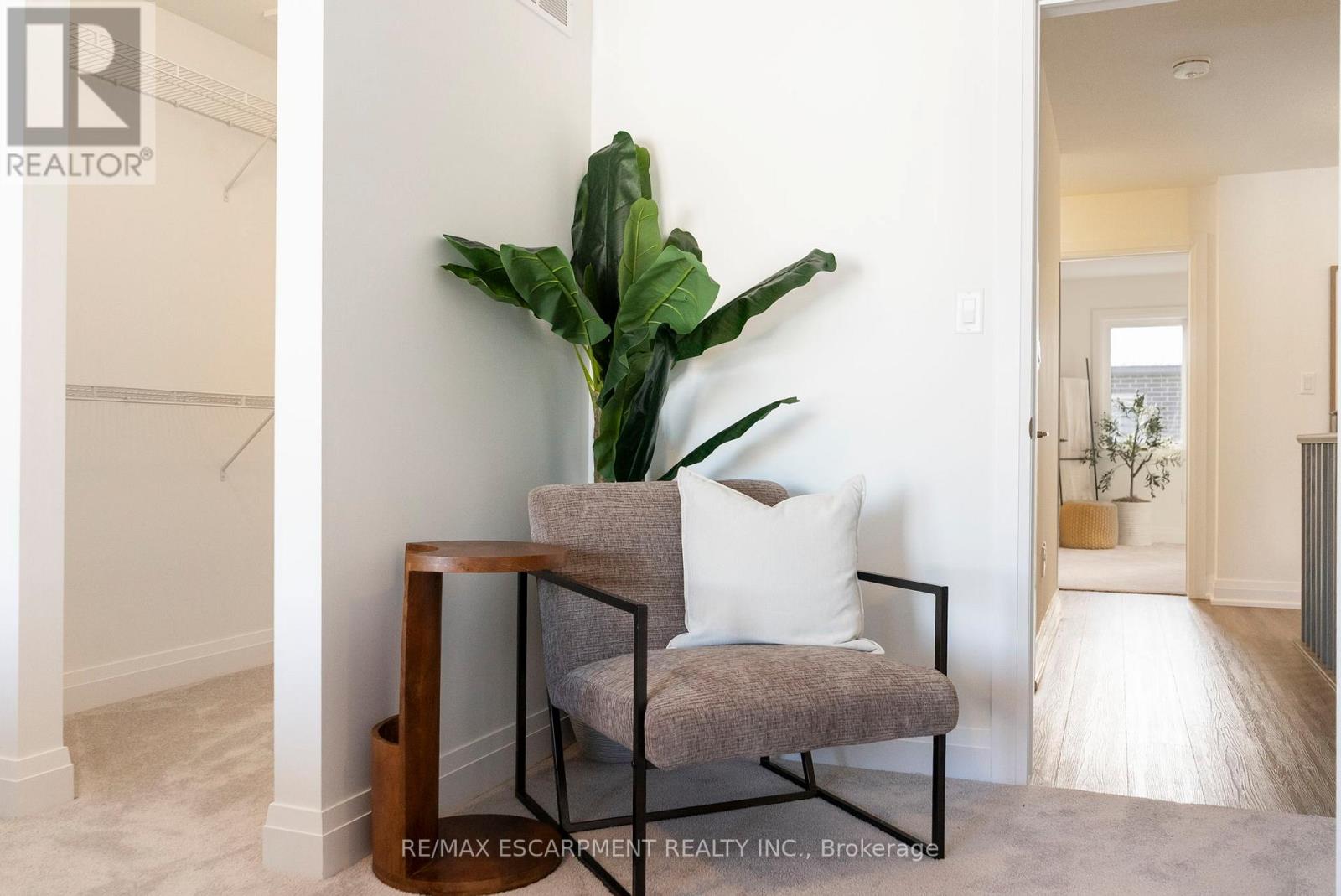 14 Clear Valley Lane, Hamilton, Ontario  L0R 1W0 - Photo 33 - X12683044