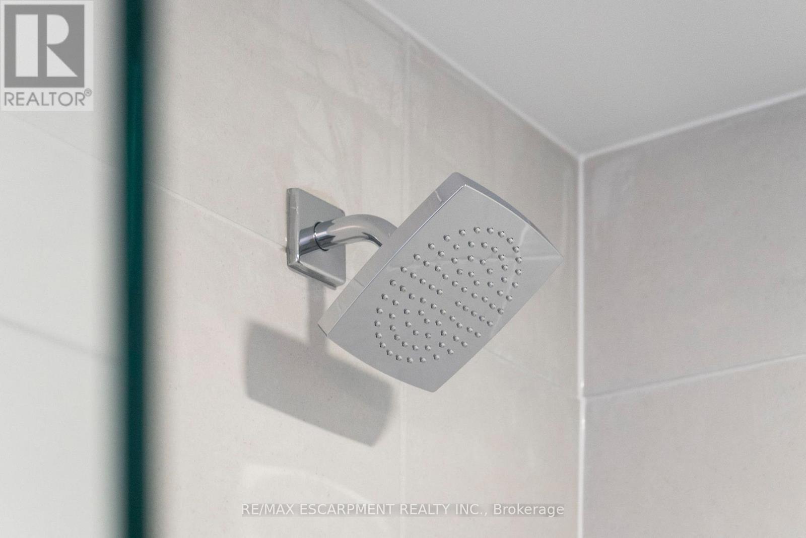 14 Clear Valley Lane, Hamilton, Ontario  L0R 1W0 - Photo 35 - X12683044