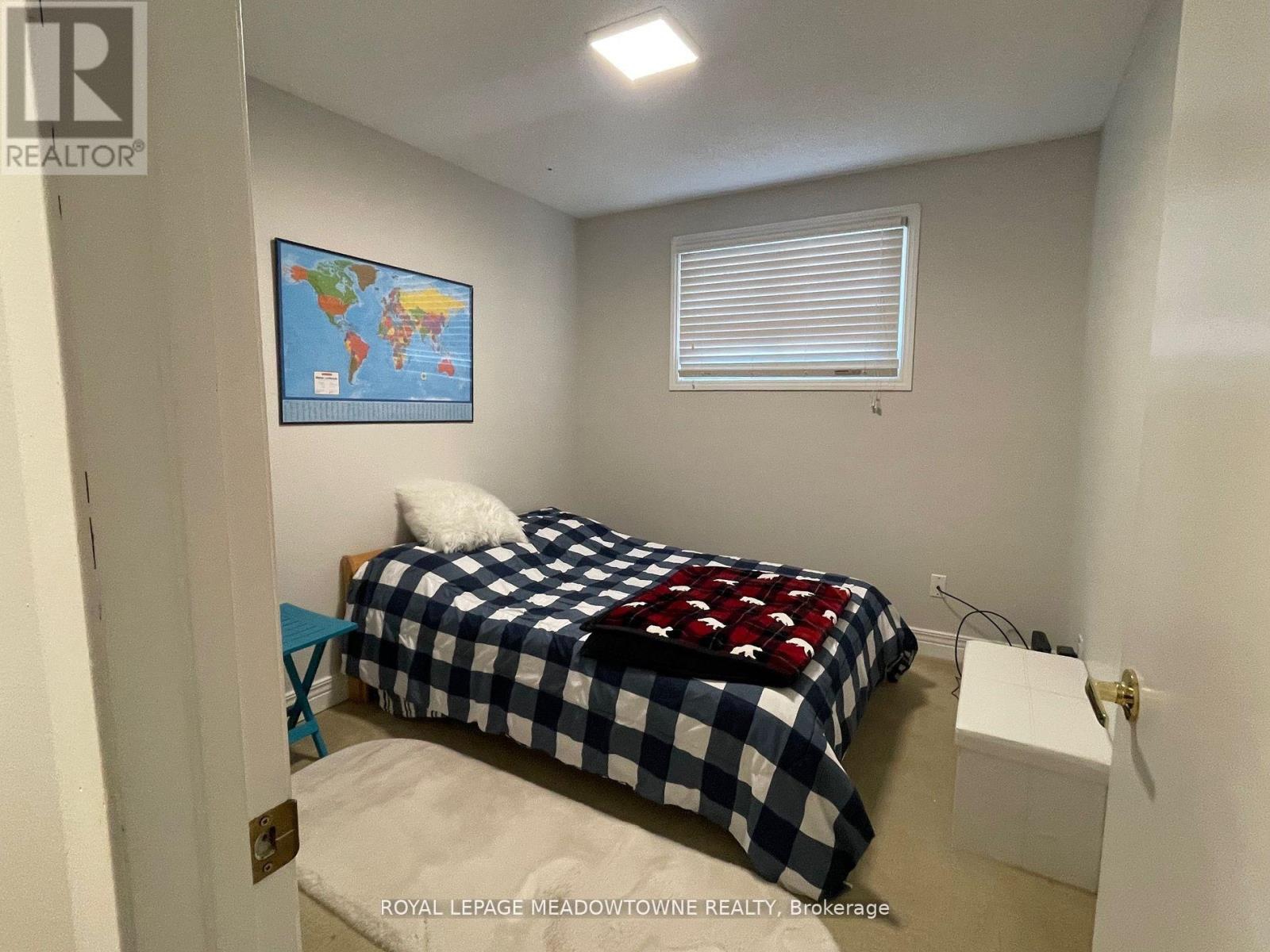 7010 Bonnie Street, Niagara Falls, Ontario  L2G 7L1 - Photo 11 - X12683050