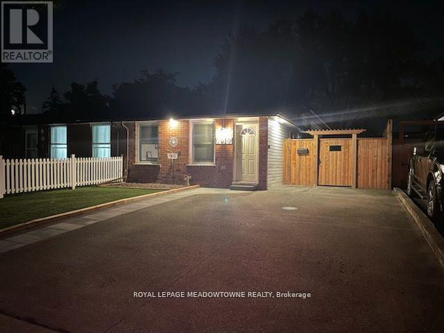 7010 Bonnie Street, Niagara Falls, Ontario  L2G 7L1 - Photo 2 - X12683050