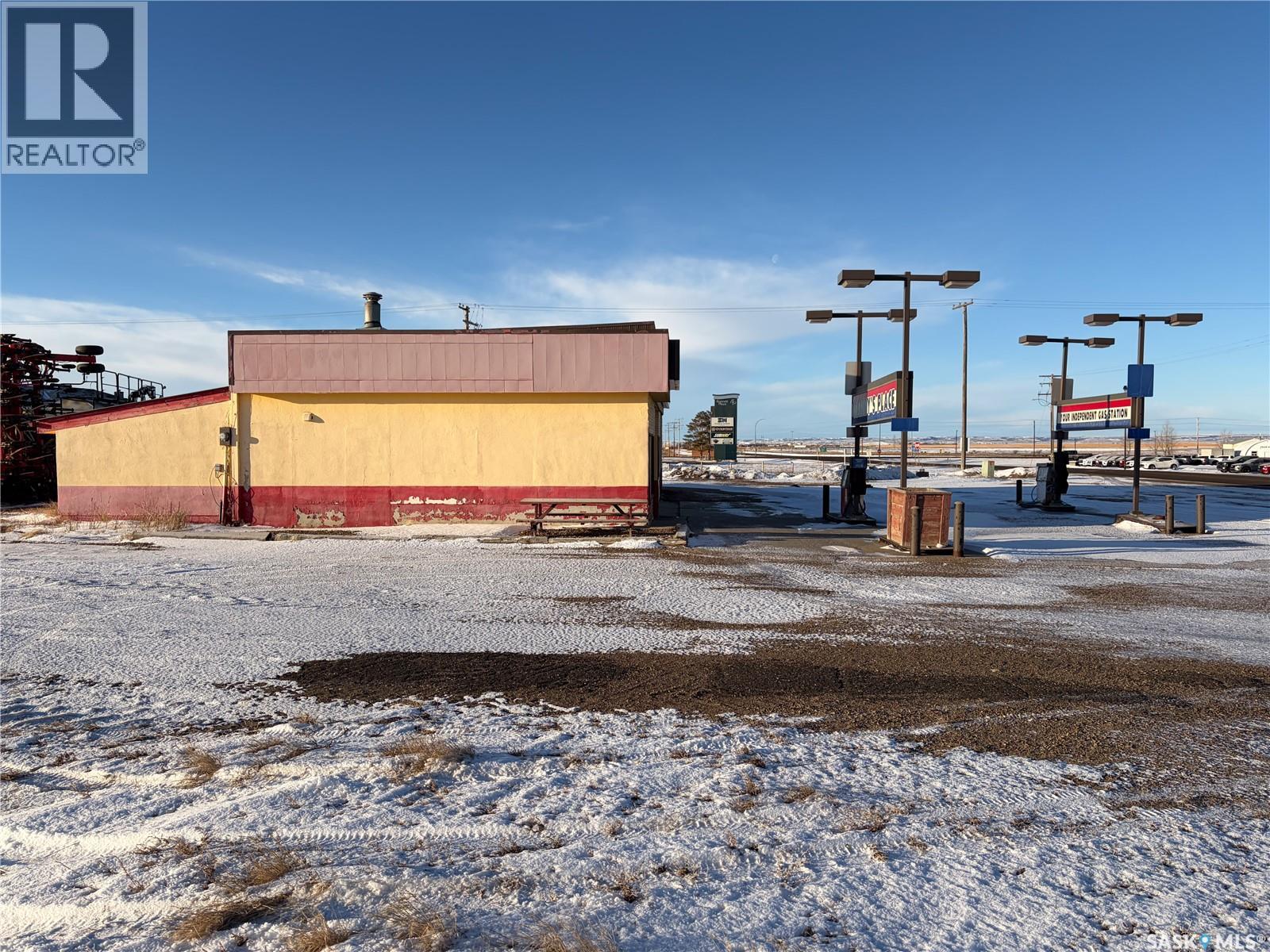 870 3rd Avenue W, Shaunavon, Saskatchewan  S0N 2M0 - Photo 5 - SK026499