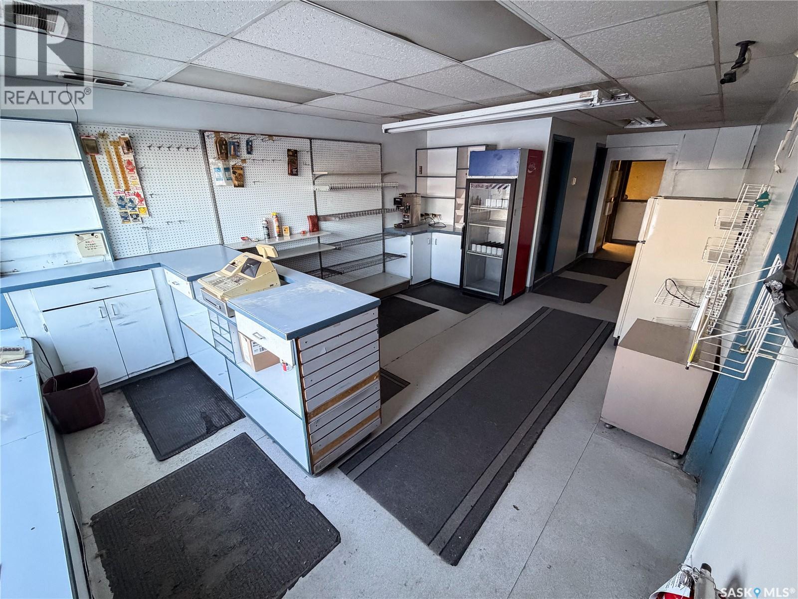 870 3rd Avenue W, Shaunavon, Saskatchewan  S0N 2M0 - Photo 9 - SK026499