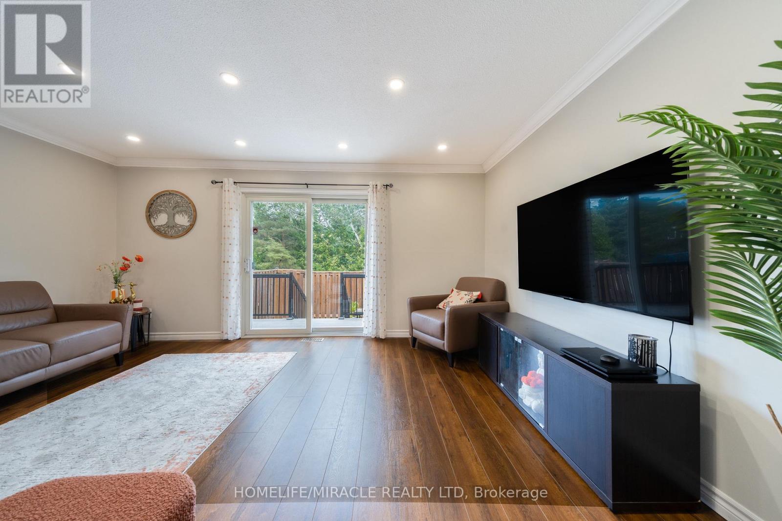 1548 Westminster Place, Burlington, Ontario  L7P 2B5 - Photo 8 - W12672460