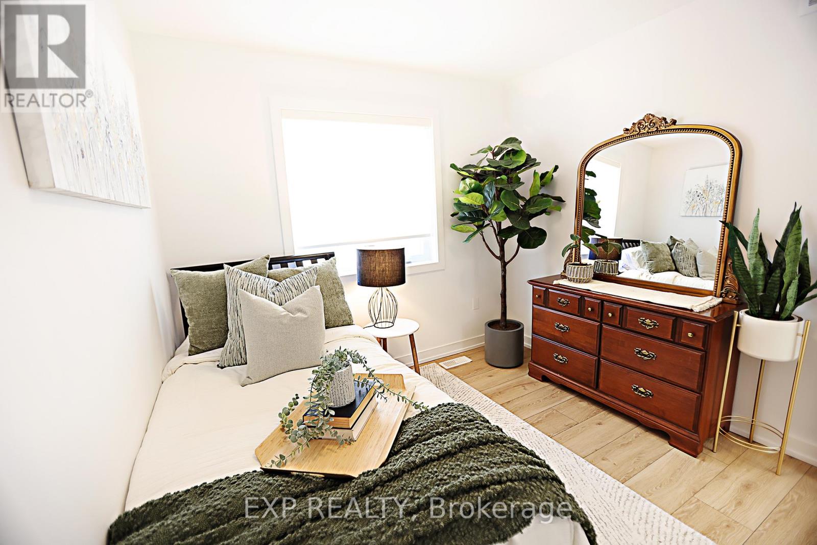 25 Ferris Circle, Guelph, Ontario  N1G 4X2 - Photo 28 - X12679116