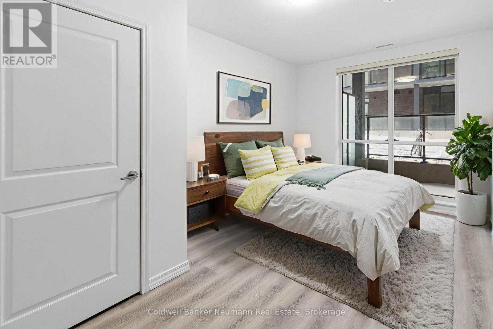 113 - 191 Elmira Road S, Guelph (Willow West/sugarbush/west Acres), Ontario  N1K 0E5 - Photo 2 - X12683080