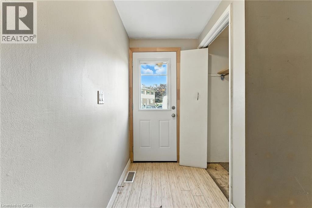 258 Richardson Drive Unit# U6, Port Dover, Ontario  N0A 1N4 - Photo 3 - 40785531