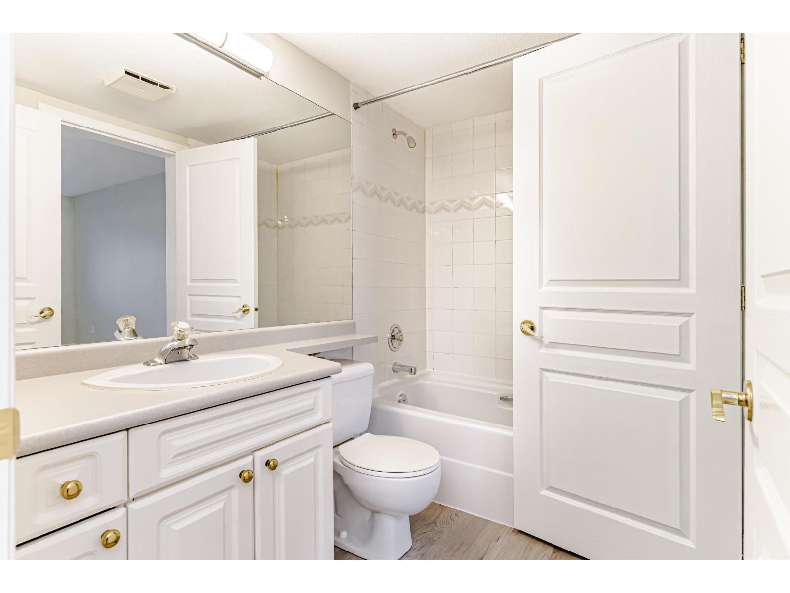 304 13955 Laurel Drive, Surrey, British Columbia  V3T 1A8 - Photo 19 - R3053574