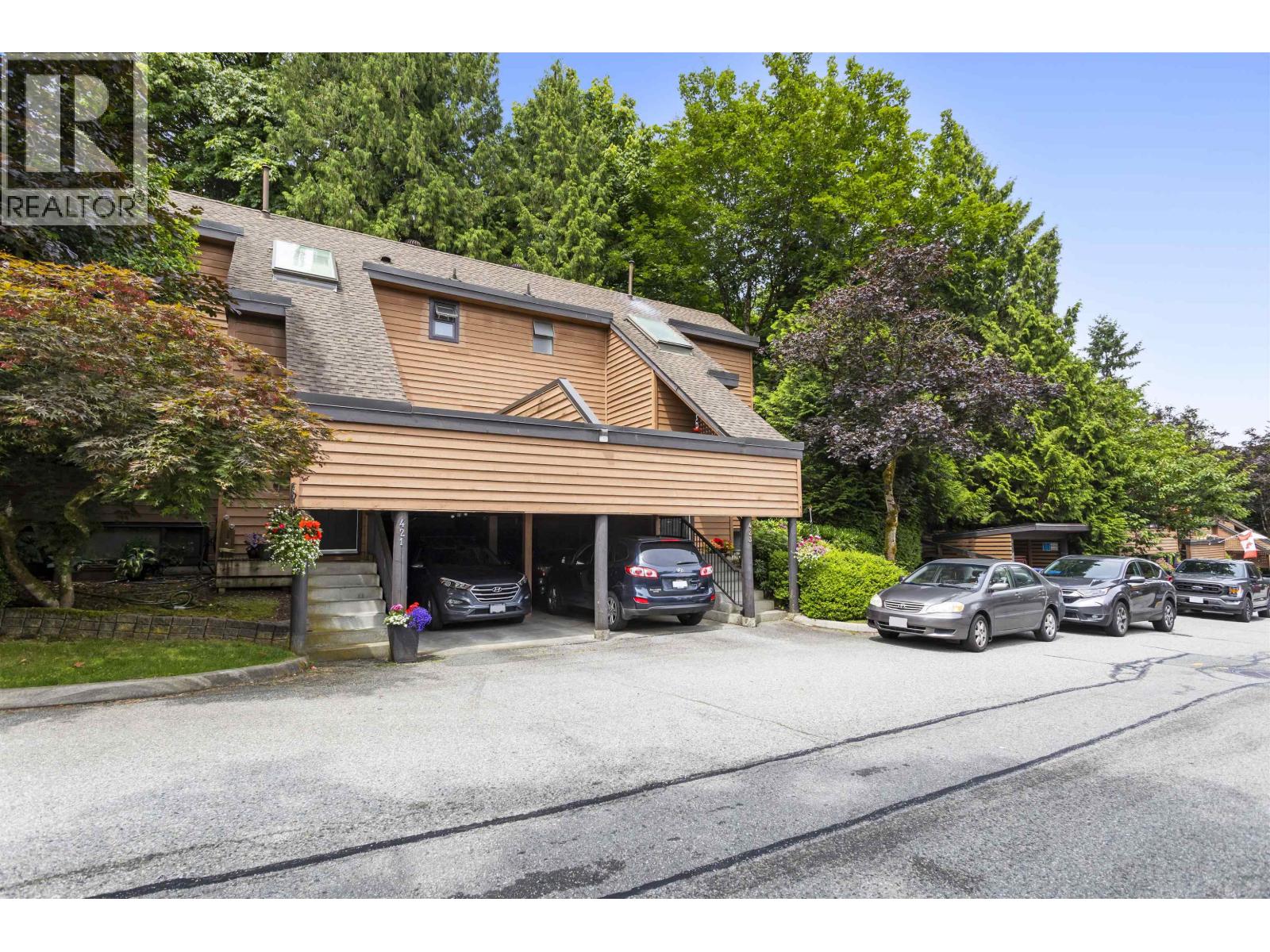 423 CAMBRIDGE WAY, Port Moody, British Columbia