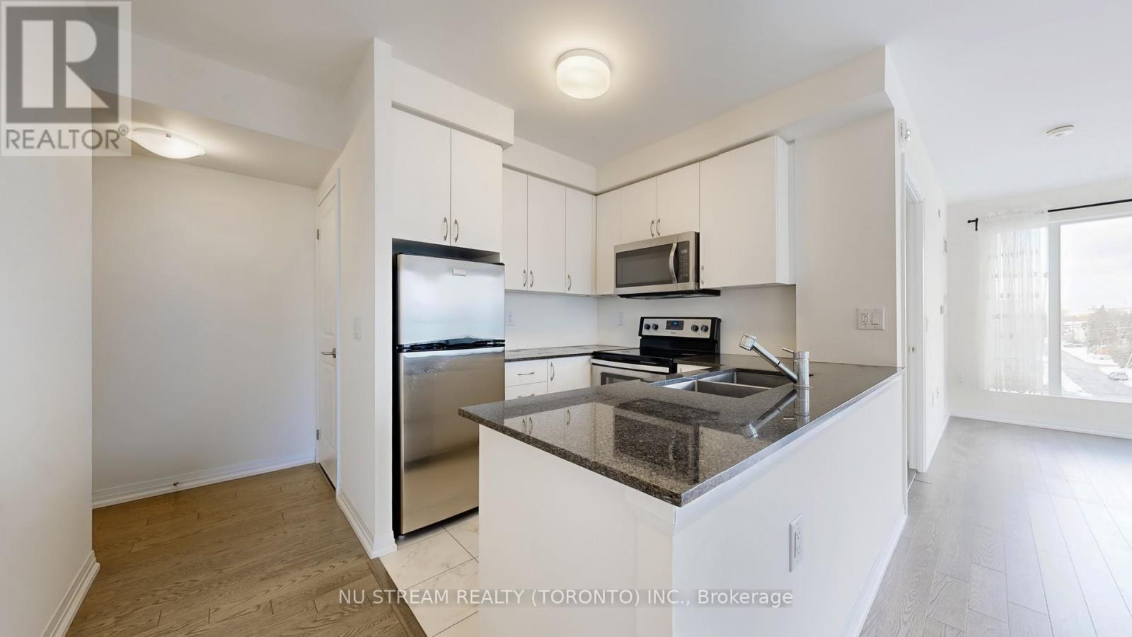 511 - 741 Sheppard Avenue W, Toronto, Ontario  M3H 2S9 - Photo 15 - C12683068