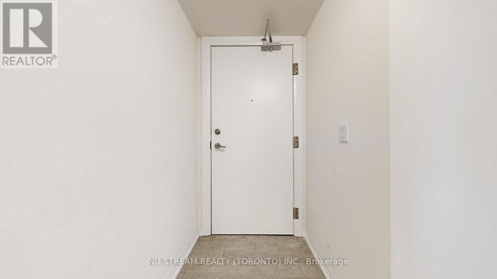 511 - 741 Sheppard Avenue W, Toronto, Ontario  M3H 2S9 - Photo 29 - C12683068