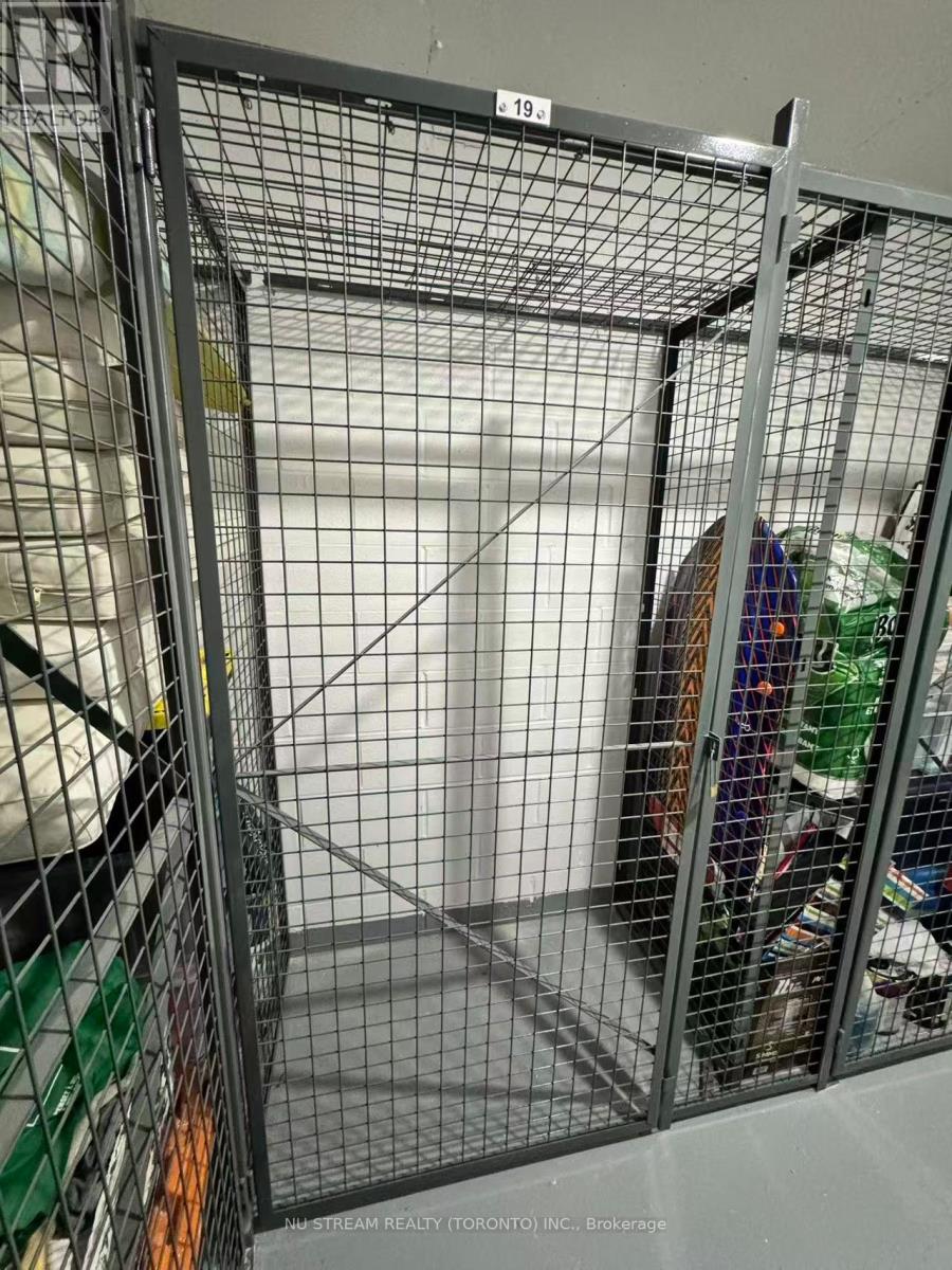 511 - 741 Sheppard Avenue W, Toronto, Ontario  M3H 2S9 - Photo 41 - C12683068