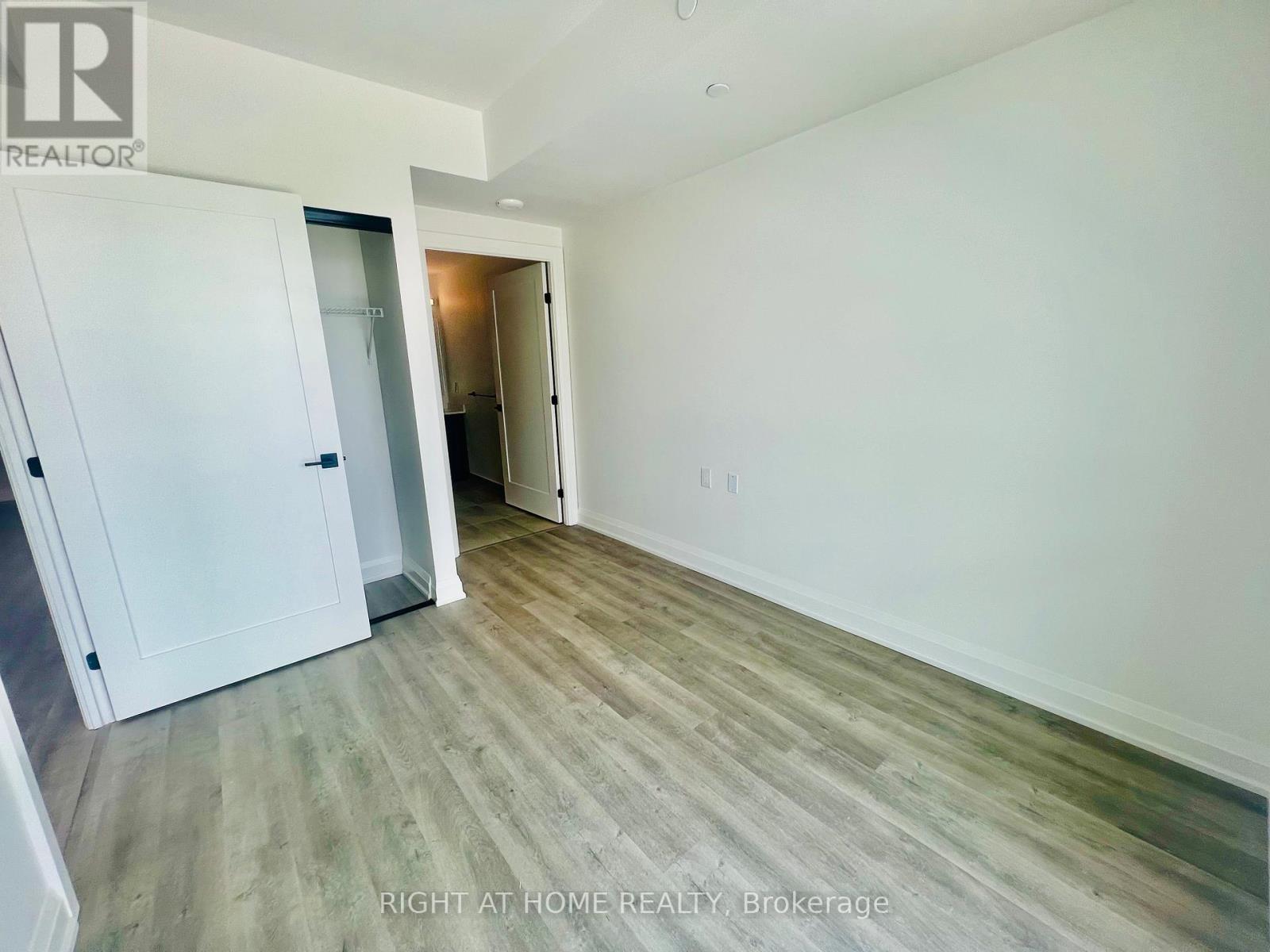 701 - 2369 Danforth Avenue, Toronto, Ontario  M4C 0B1 - Photo 5 - E12653700