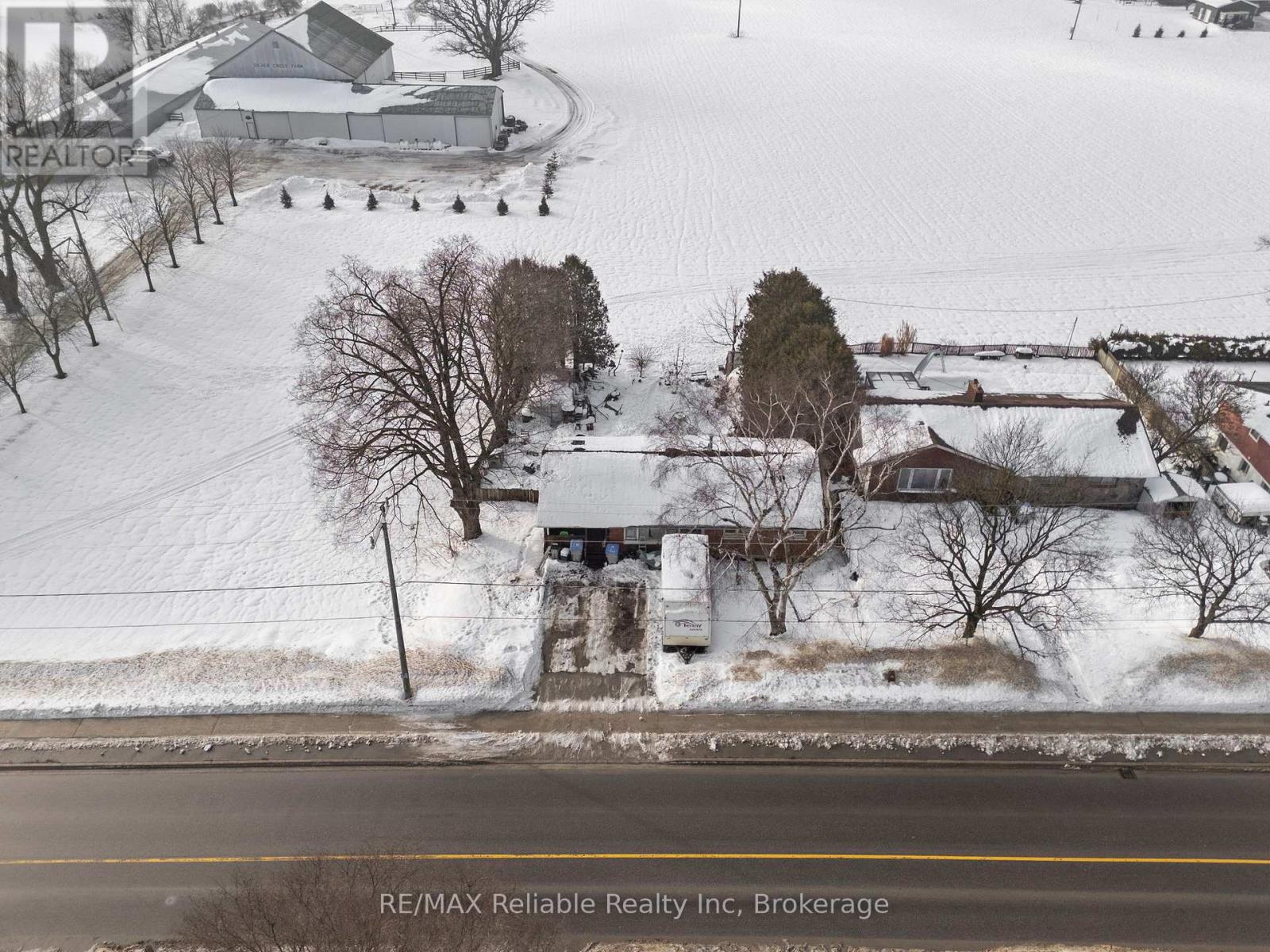 117 Goderich Street E, Huron East, Ontario  N0K 1W0 - Photo 32 - X12683120