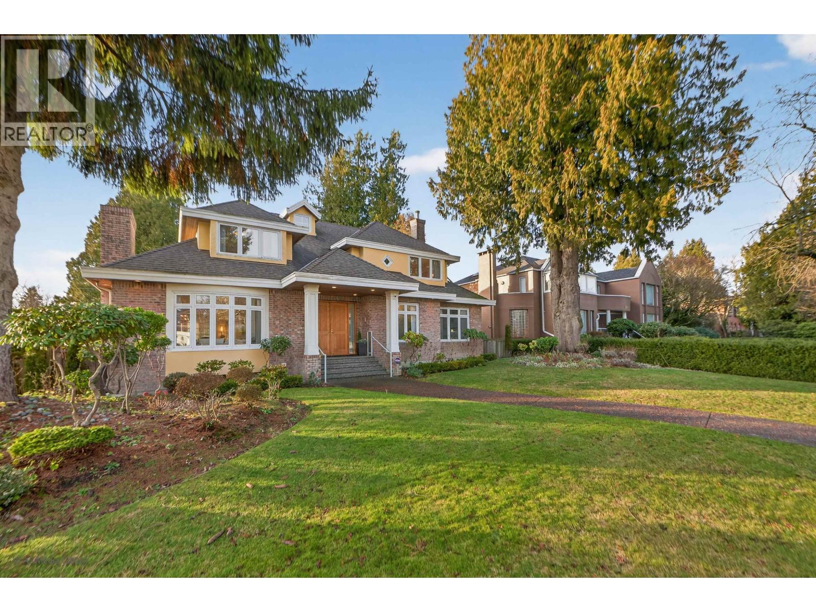 6787 MONTGOMERY STREET, Vancouver, British Columbia