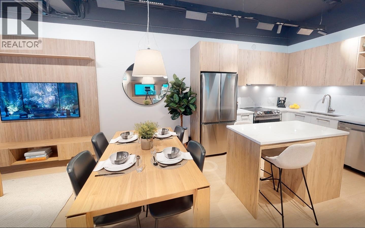 432 82 First Street, New Westminster, British Columbia  V3L 2G1 - Photo 5 - R3077804