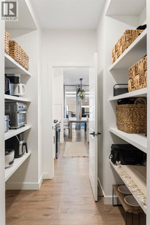 31 Saddlebred Court, Cochrane, Alberta  T4C 3B5 - Photo 8 - A2272083