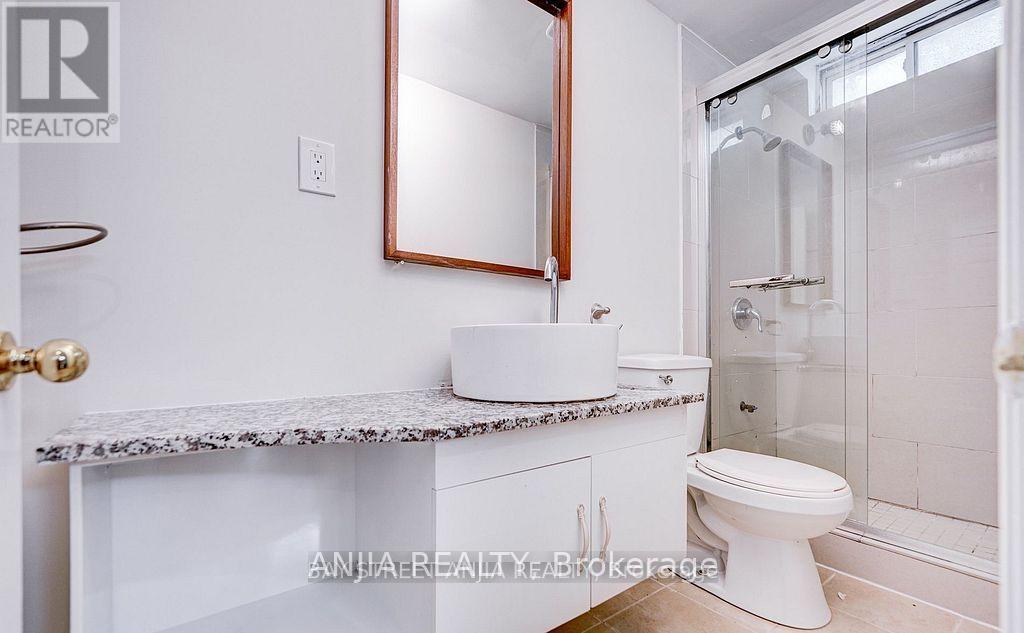 Bsmt - 3 Stonebridge Drive, Markham (Berczy), Ontario  L6C 2C3 - Photo 6 - N12683090