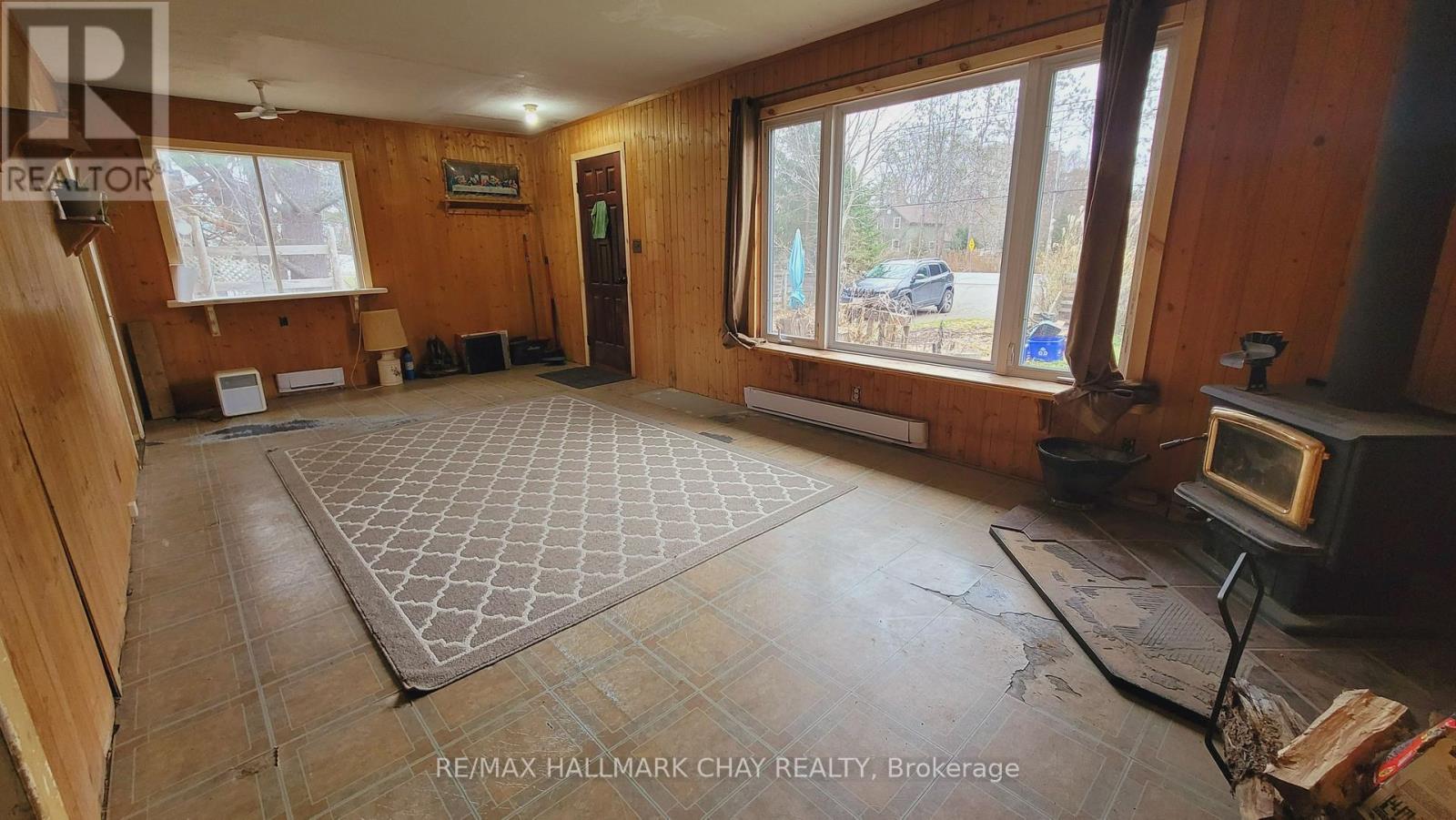 14189 12 Highway, Tay, Ontario  L0K 2C0 - Photo 11 - S12683098