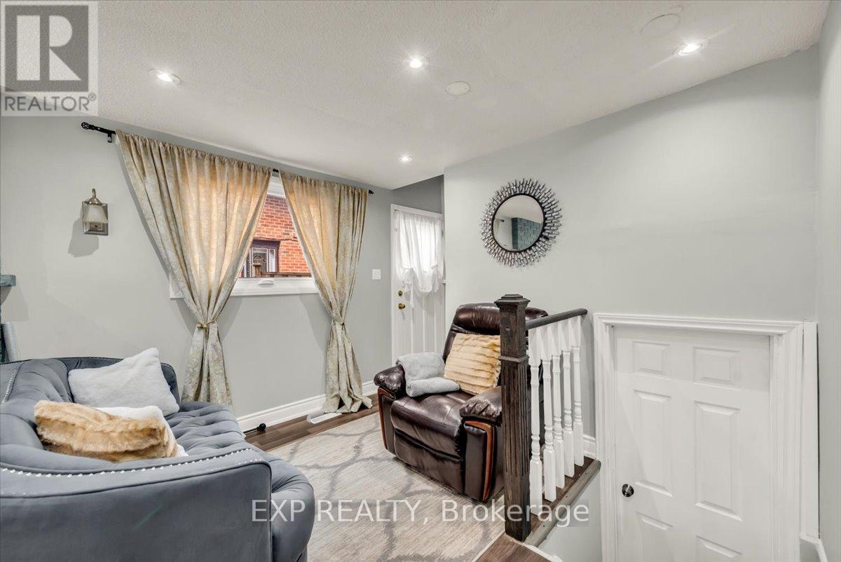 135 Mill Street N, Brampton, Ontario  L6X 2P1 - Photo 27 - W12683110