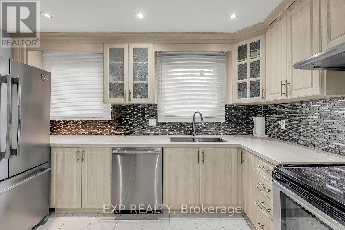 135 Mill Street N, Brampton, Ontario  L6X 2P1 - Photo 9 - W12683110