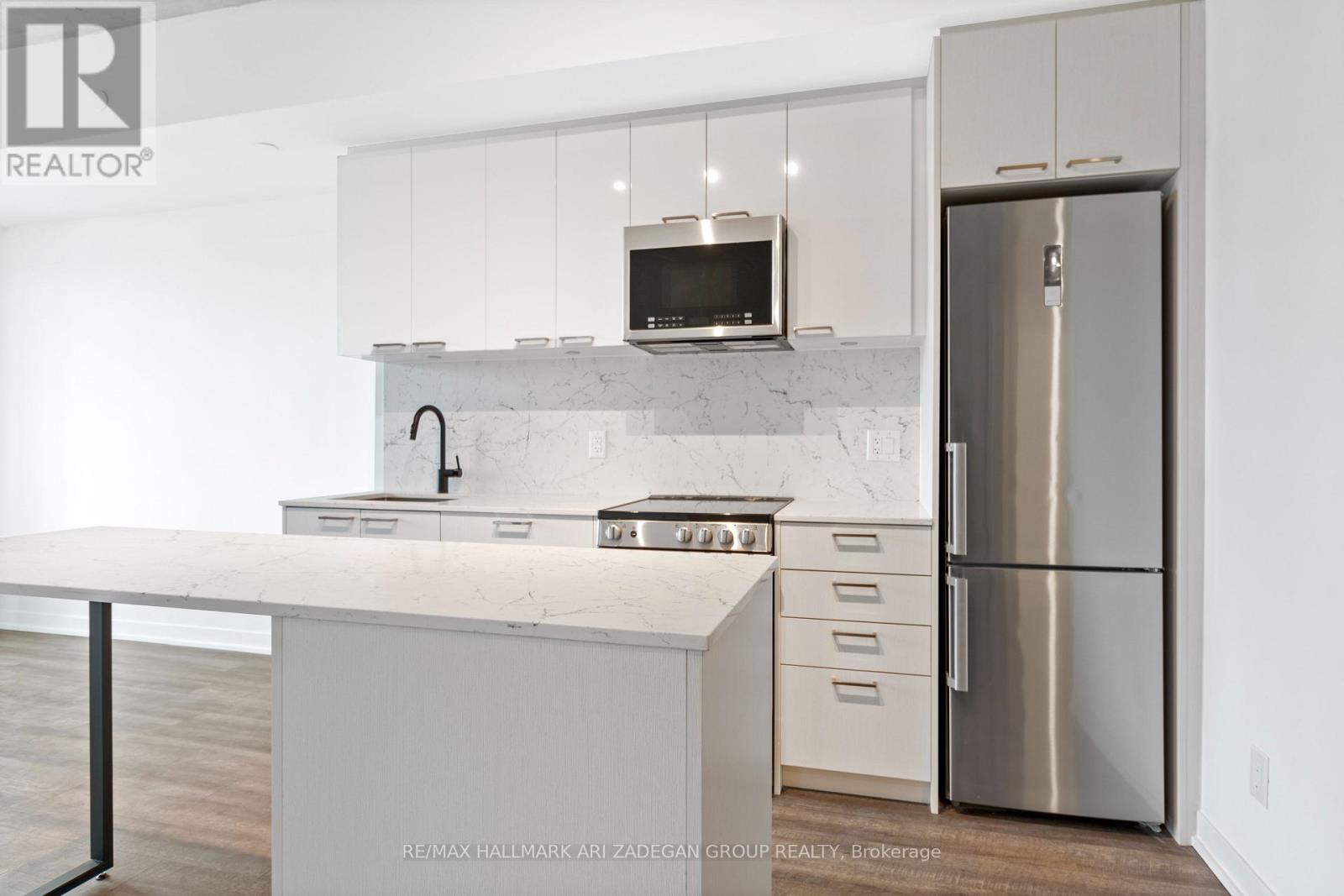 #518 - 1808 St. Clair Avenue W, Toronto, Ontario  M6N 1J5 - Photo 13 - W12683118