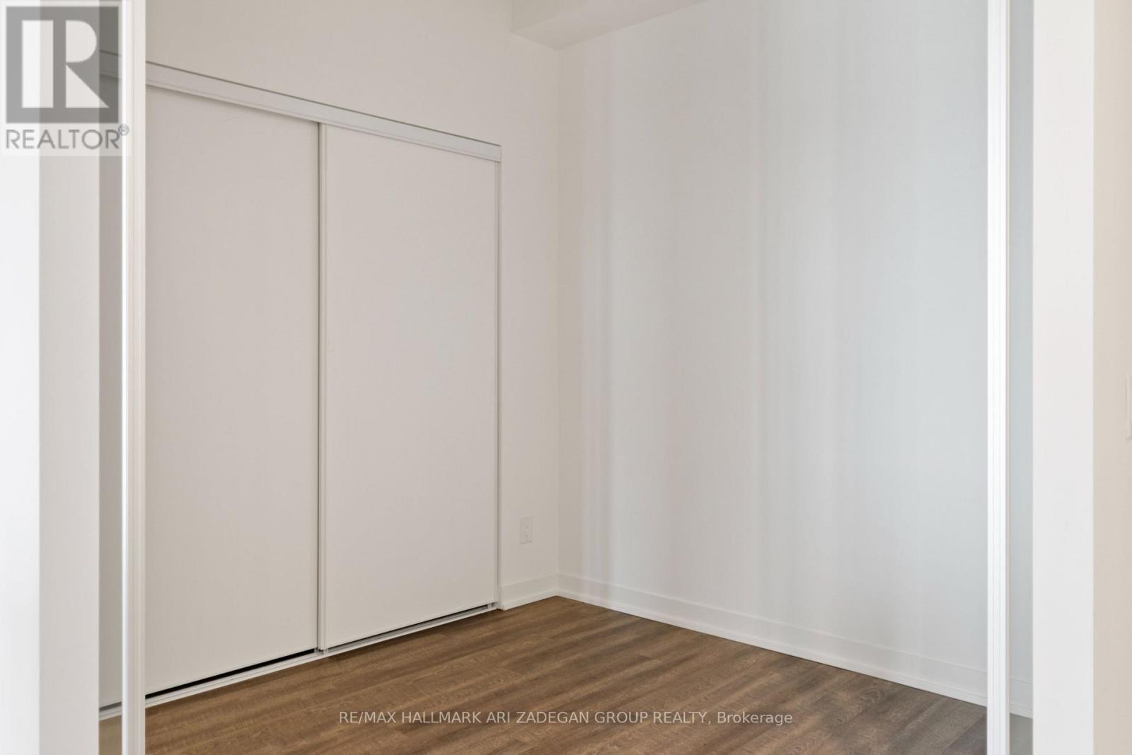 #518 - 1808 St. Clair Avenue W, Toronto, Ontario  M6N 1J5 - Photo 16 - W12683118