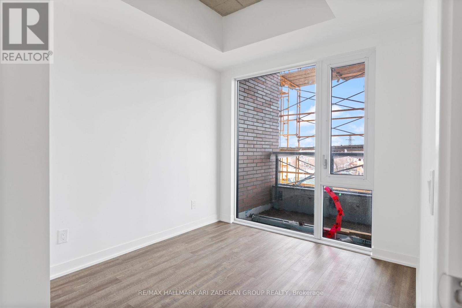 #518 - 1808 St. Clair Avenue W, Toronto, Ontario  M6N 1J5 - Photo 19 - W12683118