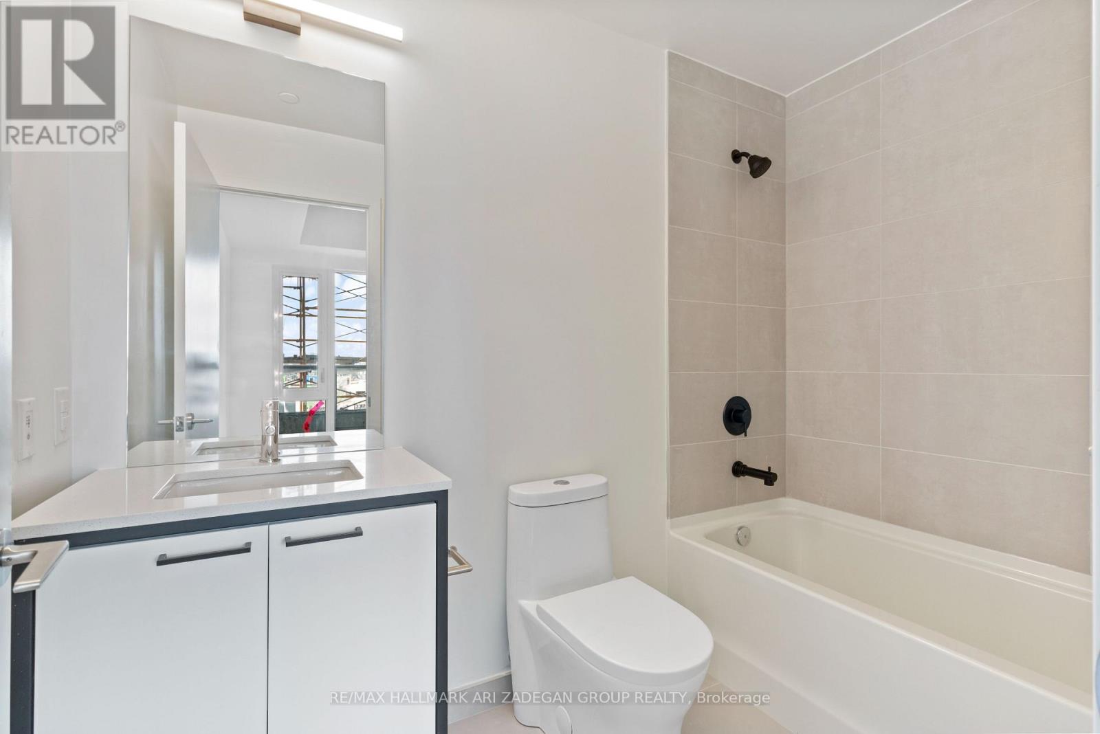 #518 - 1808 St. Clair Avenue W, Toronto, Ontario  M6N 1J5 - Photo 20 - W12683118