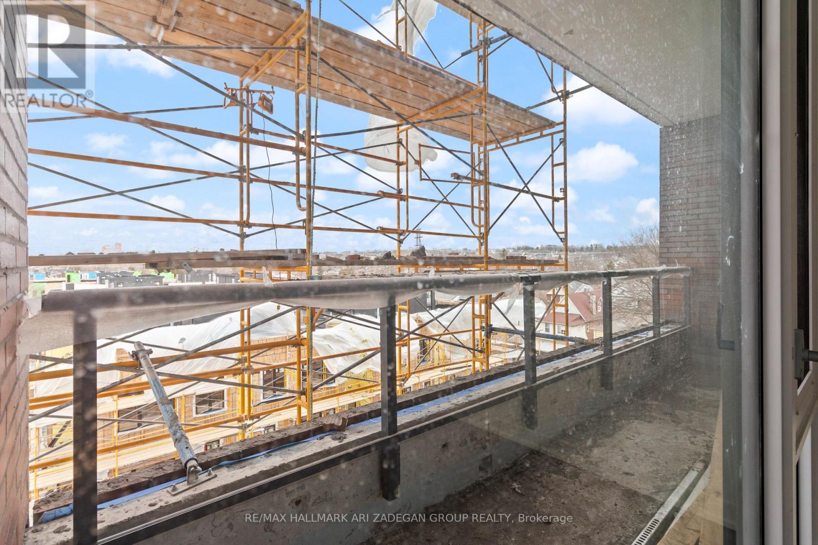 #518 - 1808 St. Clair Avenue W, Toronto, Ontario  M6N 1J5 - Photo 22 - W12683118