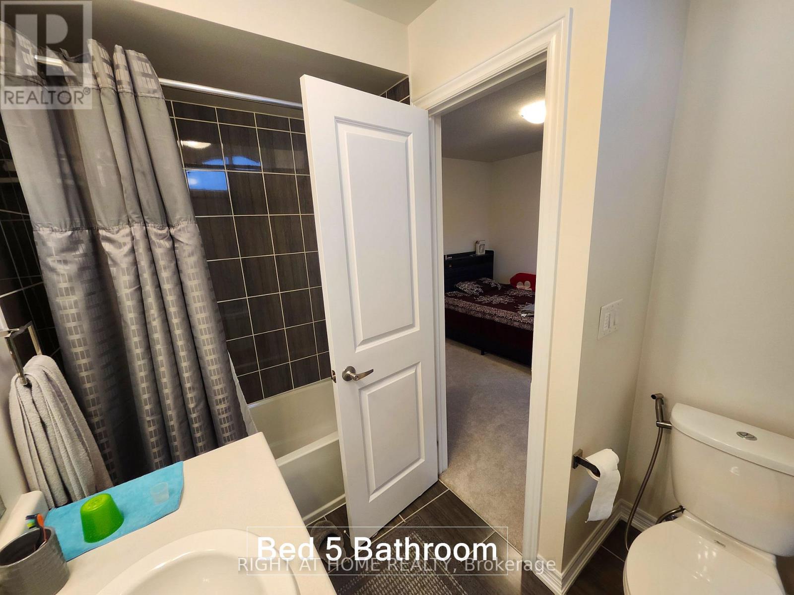 66 Georgina Street, Kitchener, Ontario  N2R 0S6 - Photo 15 - X12683124