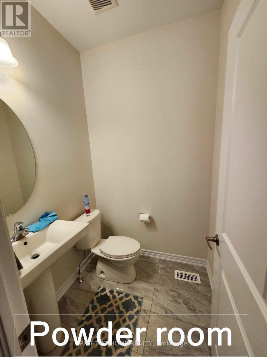 66 Georgina Street, Kitchener, Ontario  N2R 0S6 - Photo 8 - X12683124