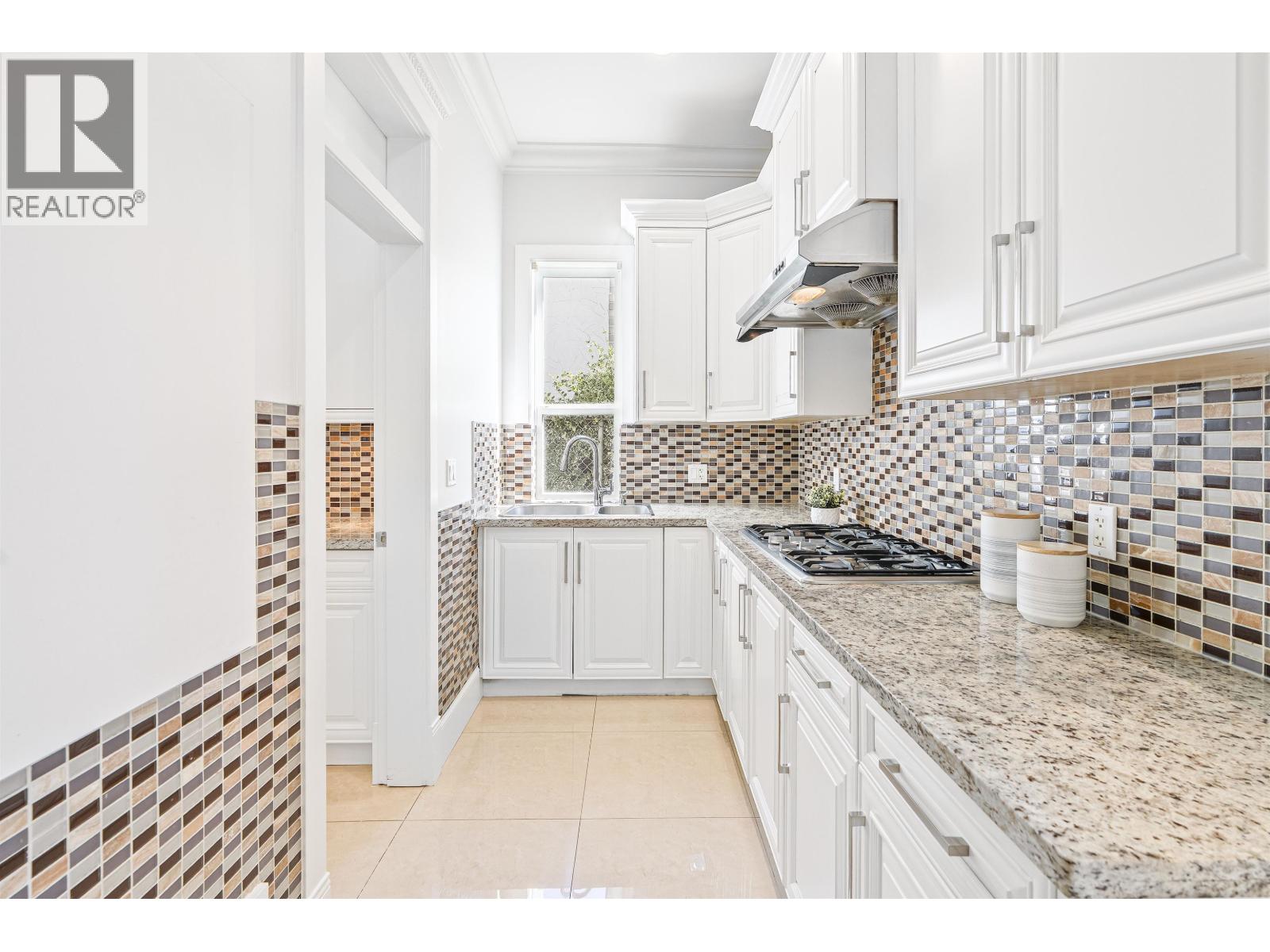 8751 Rosevale Road, Richmond, British Columbia  V7A 2H6 - Photo 9 - R3054232