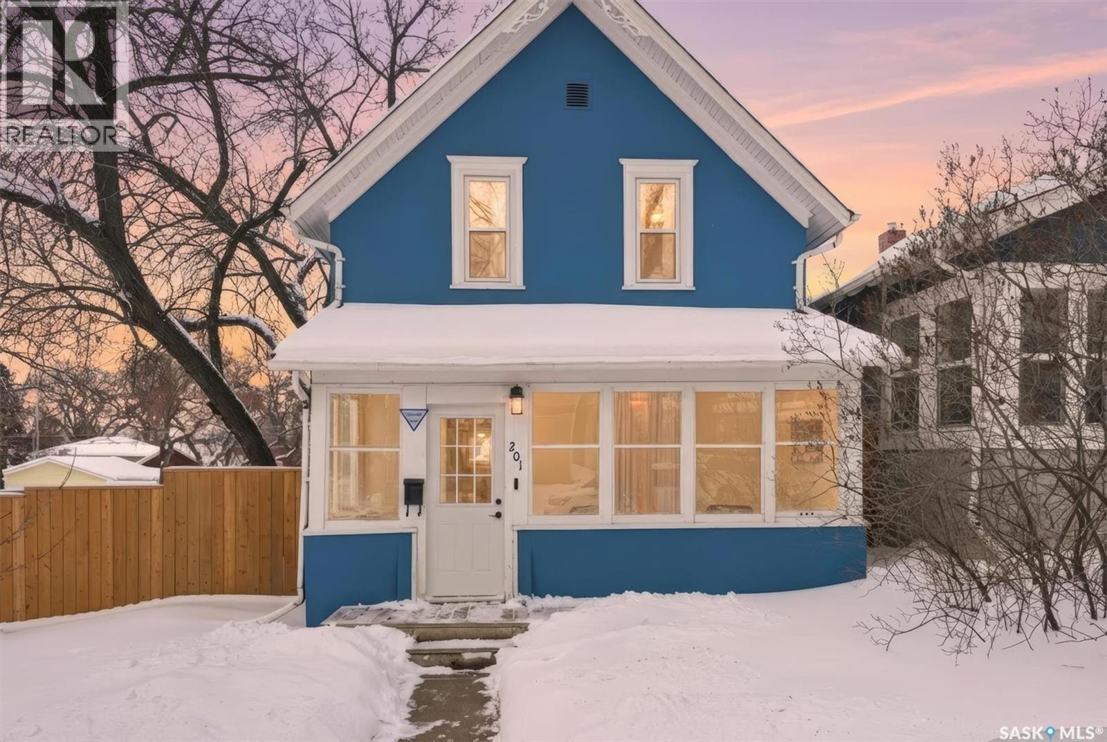 201 28th STREET W, Saskatoon, Saskatchewan