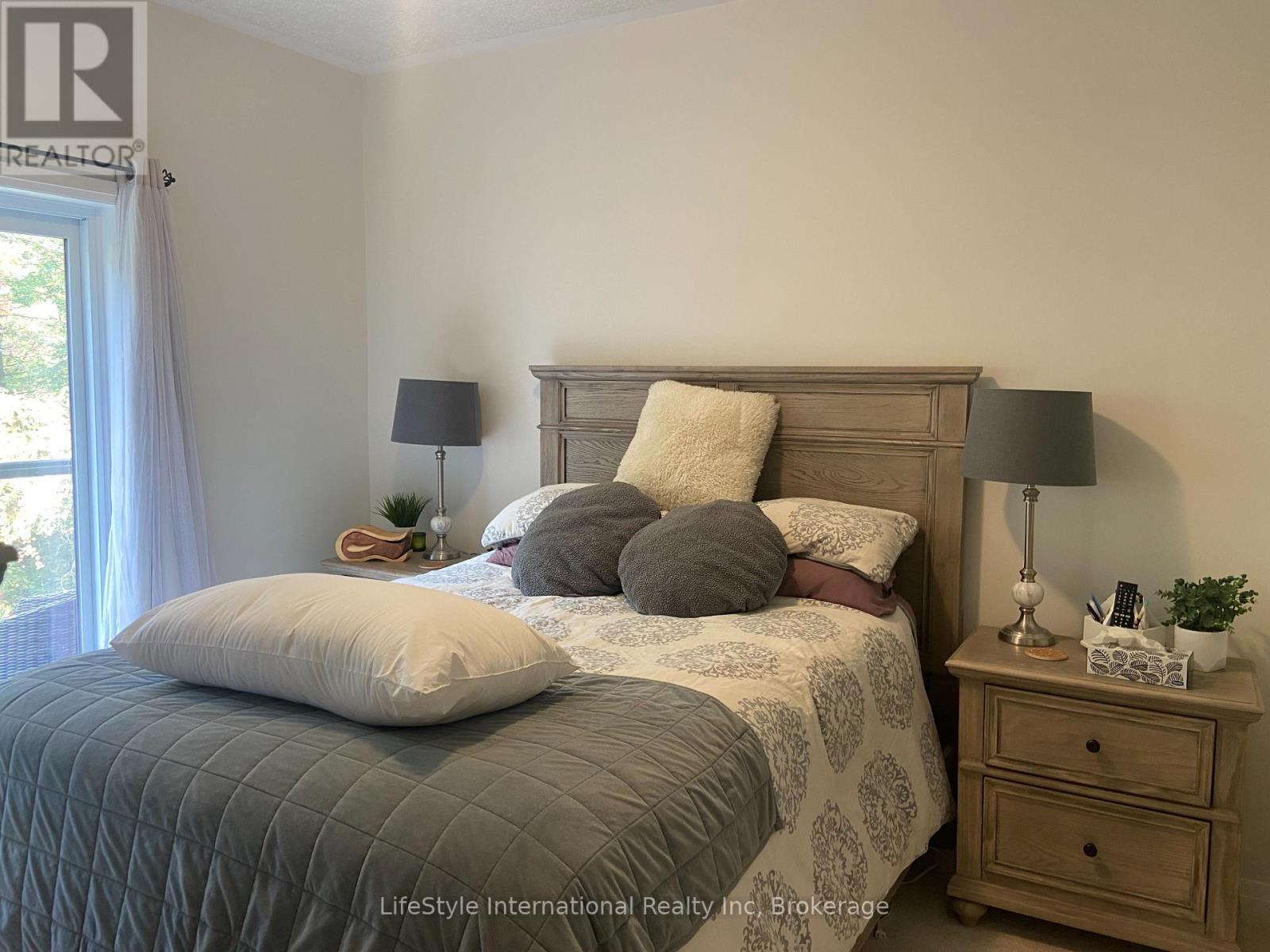 36 - 25 Isherwood Avenue, Cambridge, Ontario  N1R 0E2 - Photo 13 - X12683162